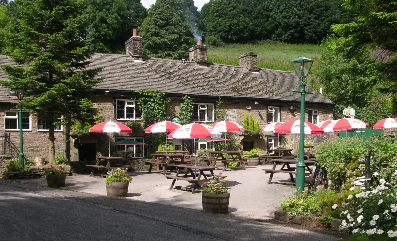 Lamb Inn Near Hayfield